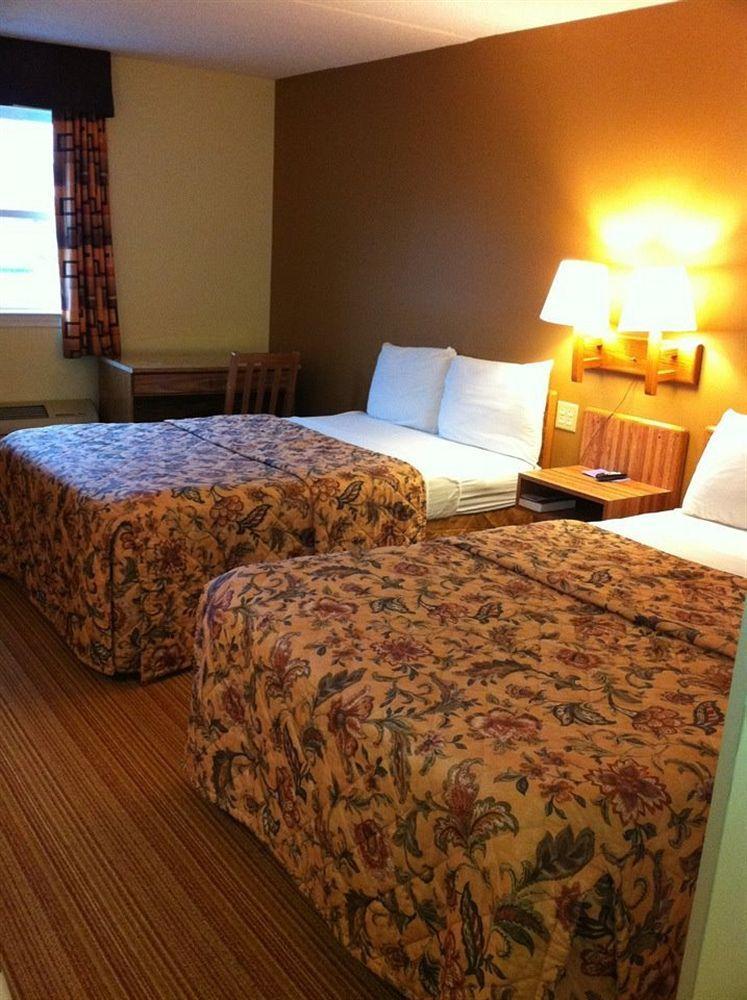 Cocoa Country Inn Херши Экстерьер фото